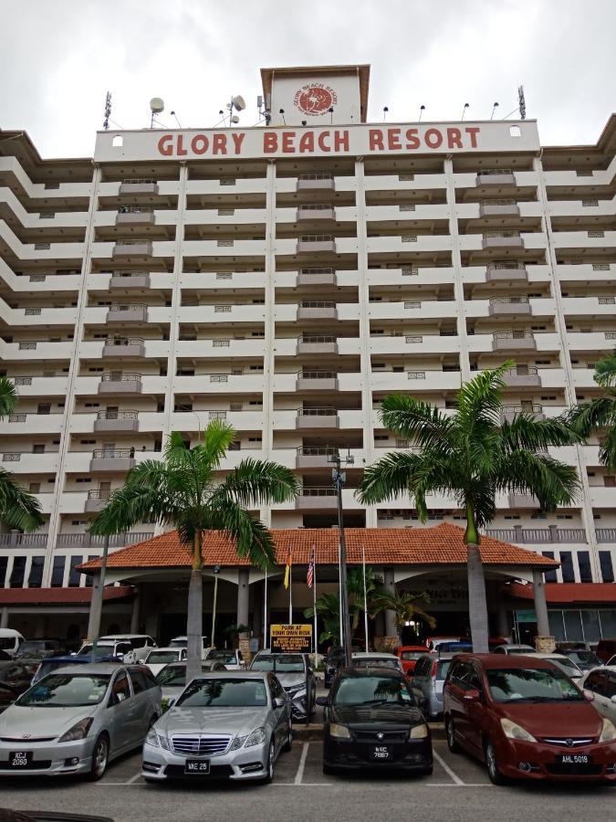 Glory Beach Resort Private Penthouse Port Dickson Exteriör bild