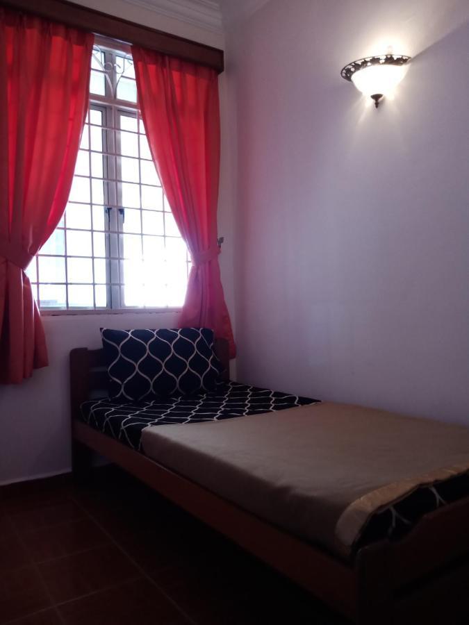Glory Beach Resort Private Penthouse Port Dickson Exteriör bild