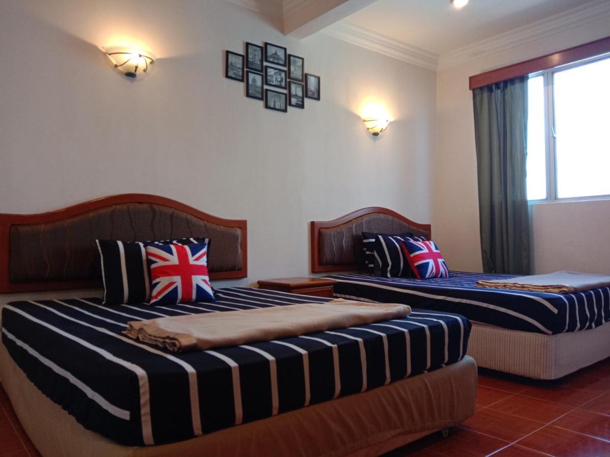 Glory Beach Resort Private Penthouse Port Dickson Exteriör bild